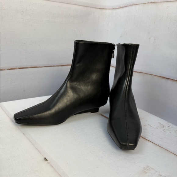 Black Ankle Boots for Women - Picture 4 of 14